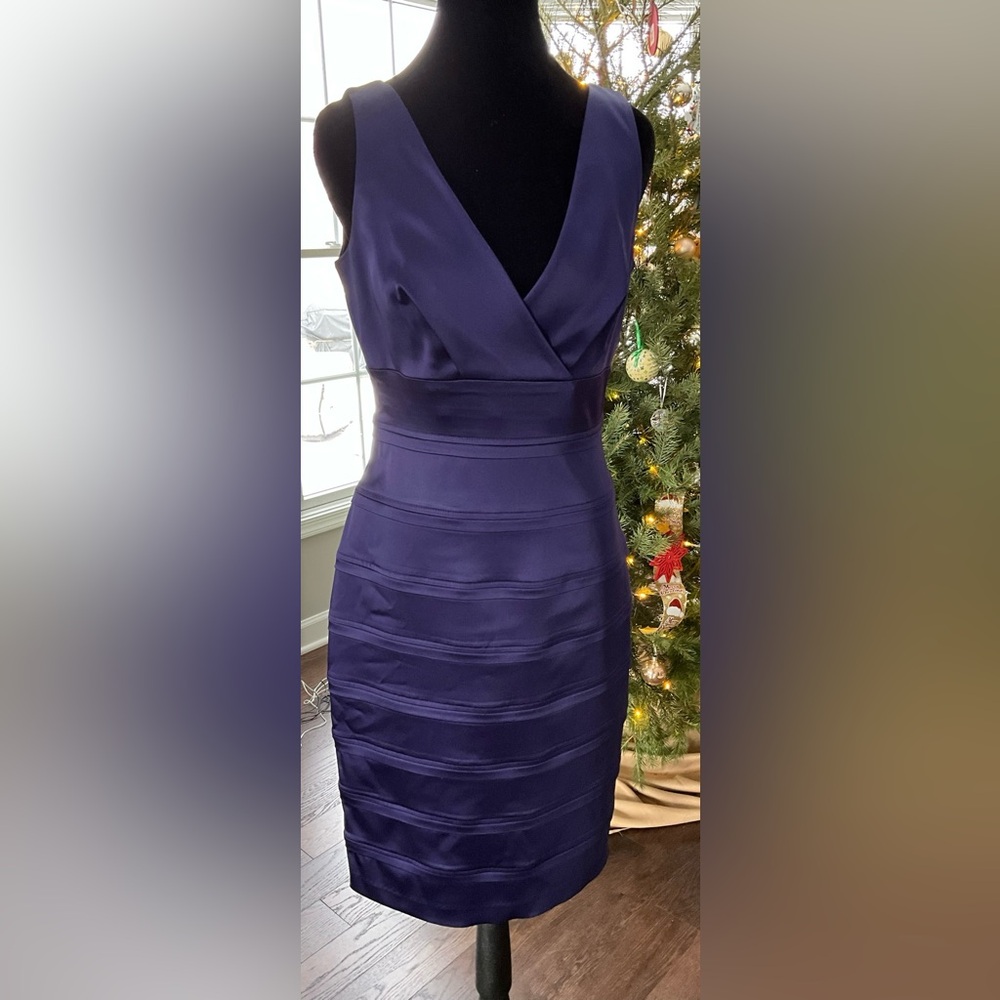 💜 Calvin Klein Purple Satin Sheath Dress – Size 4